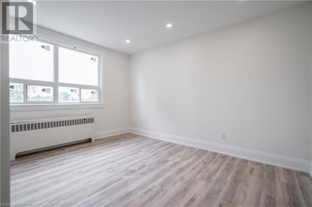 611 Concession Street Unit# 5, Hamilton, Ontario L8V 1B4 - Photo 4 - XH4197460