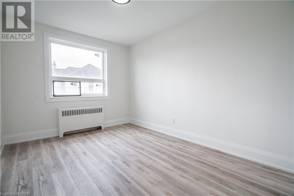 611 Concession Street Unit# 3, Hamilton, Ontario L8V 1B4 - Photo 6 - XH4197461