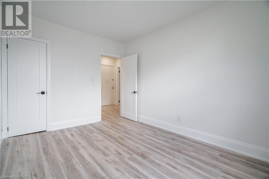 611 Concession Street Unit# 3, Hamilton, Ontario L8V 1B4 - Photo 7 - XH4197461