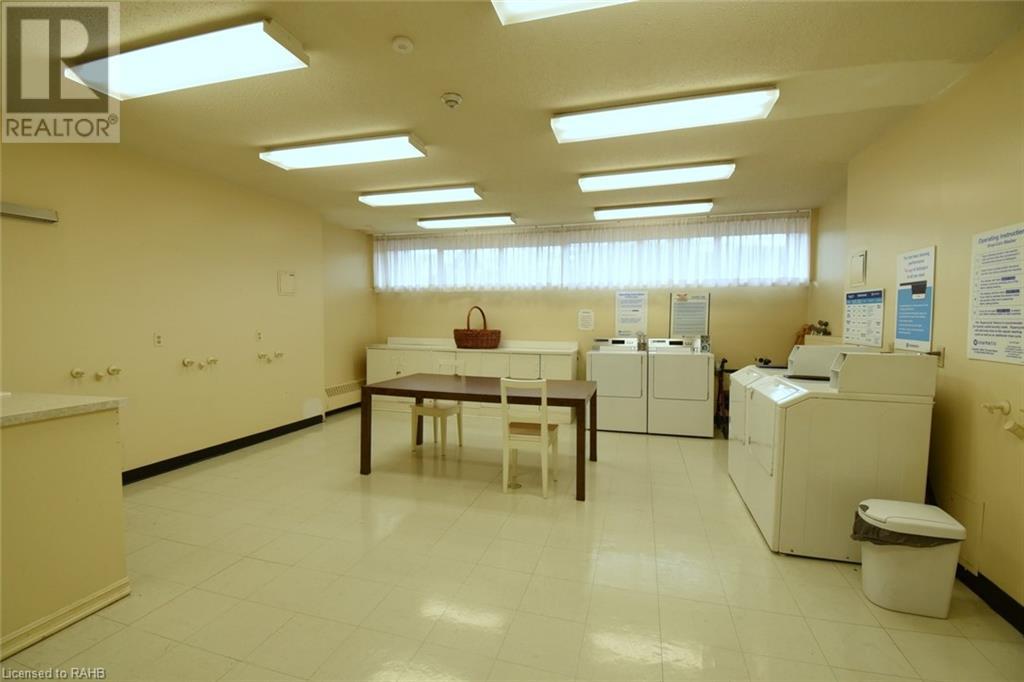 2055 Upper Middle Road Unit# 1610, Burlington, Ontario  L7P 3P4 - Photo 42 - XH4197749