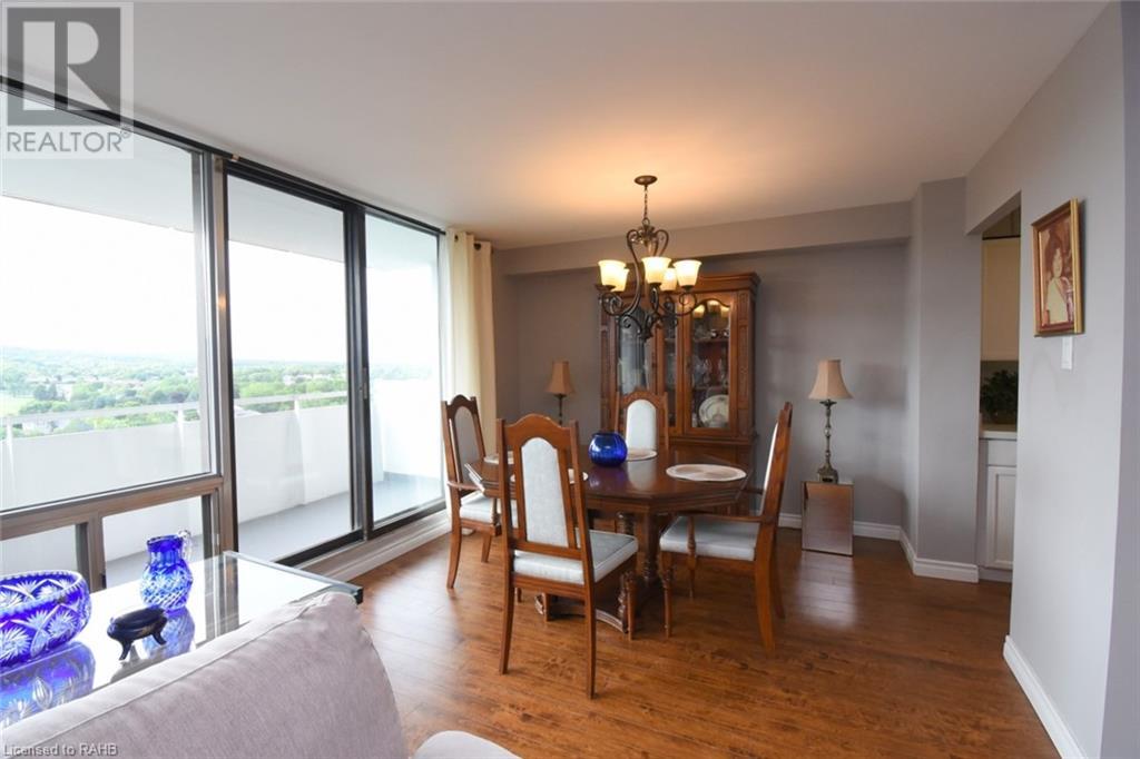 2055 Upper Middle Road Unit# 1610, Burlington, Ontario  L7P 3P4 - Photo 13 - XH4197749