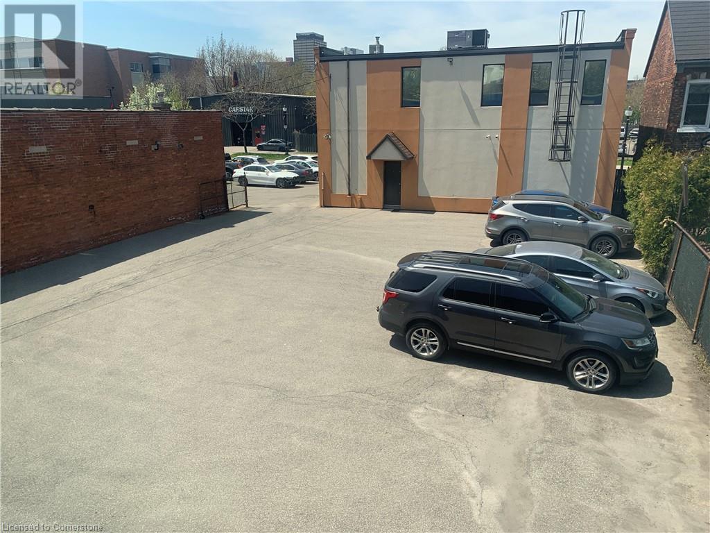 130 Ferguson Avenue N Unit# B, Hamilton, Ontario L8R 1L7 - Photo 12 - XH4198080