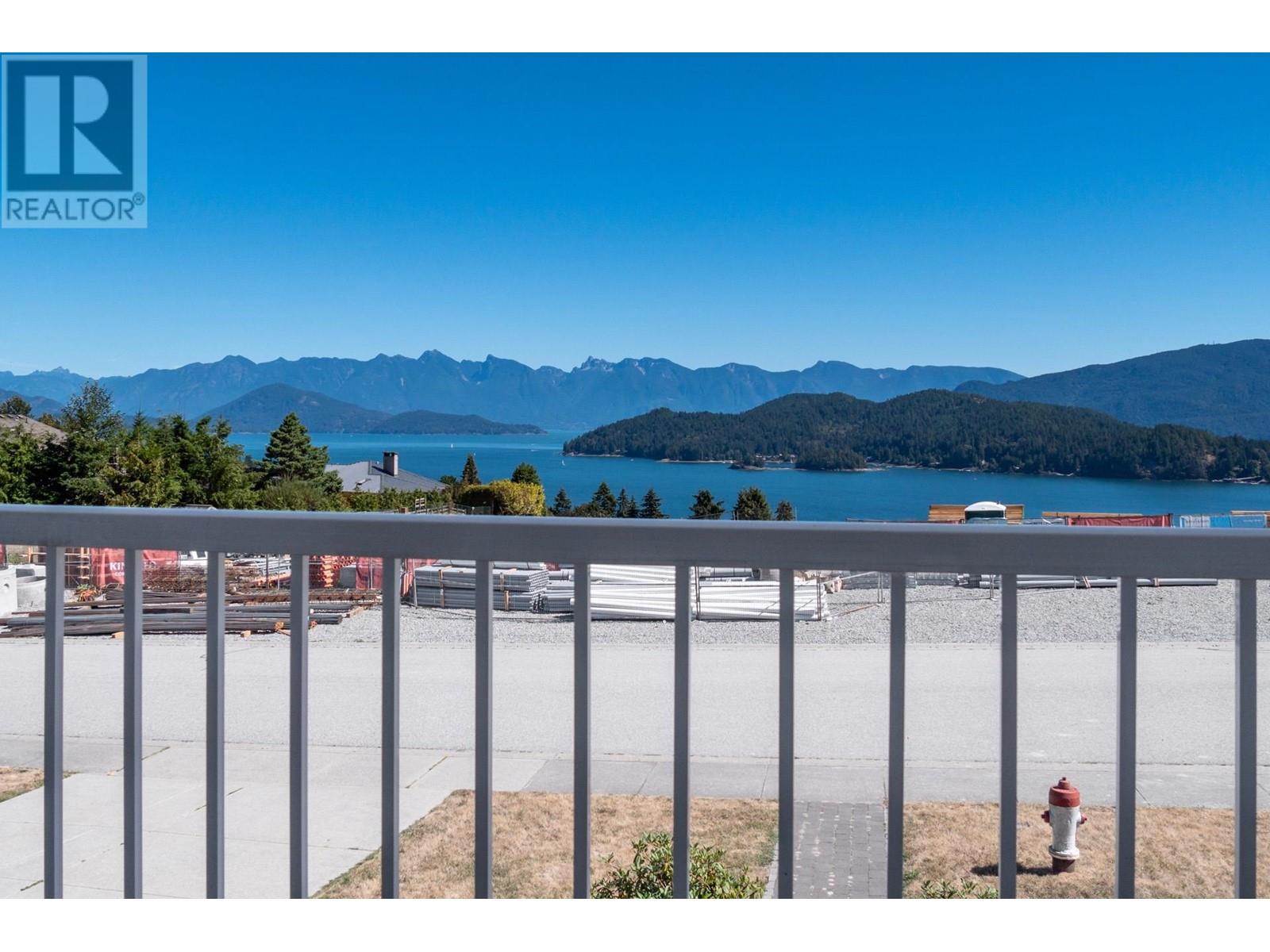471 Eaglecrest Drive, Gibsons, British Columbia  V0N 1V8 - Photo 15 - R2926531