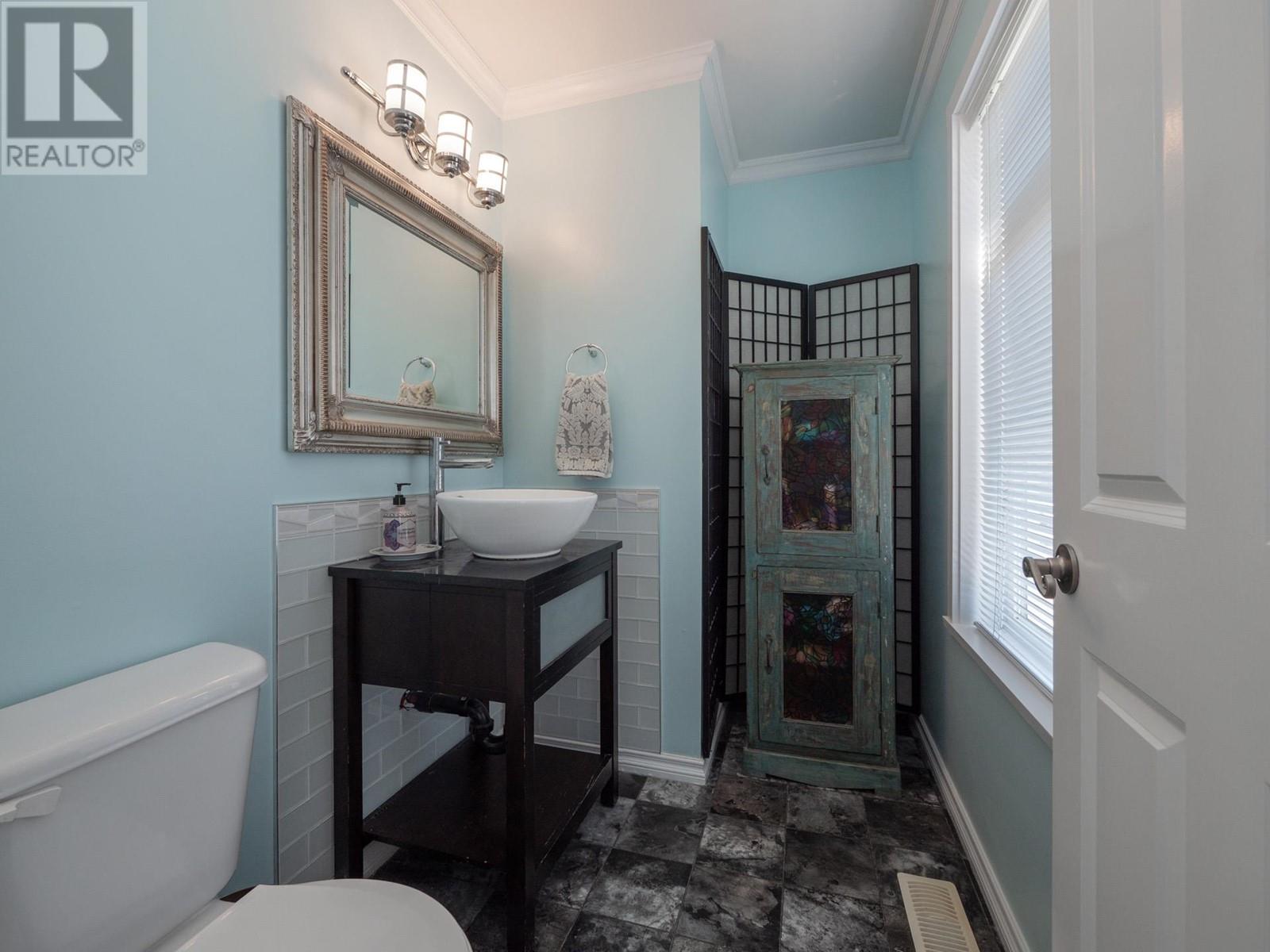 471 Eaglecrest Drive, Gibsons, British Columbia  V0N 1V8 - Photo 20 - R2926531