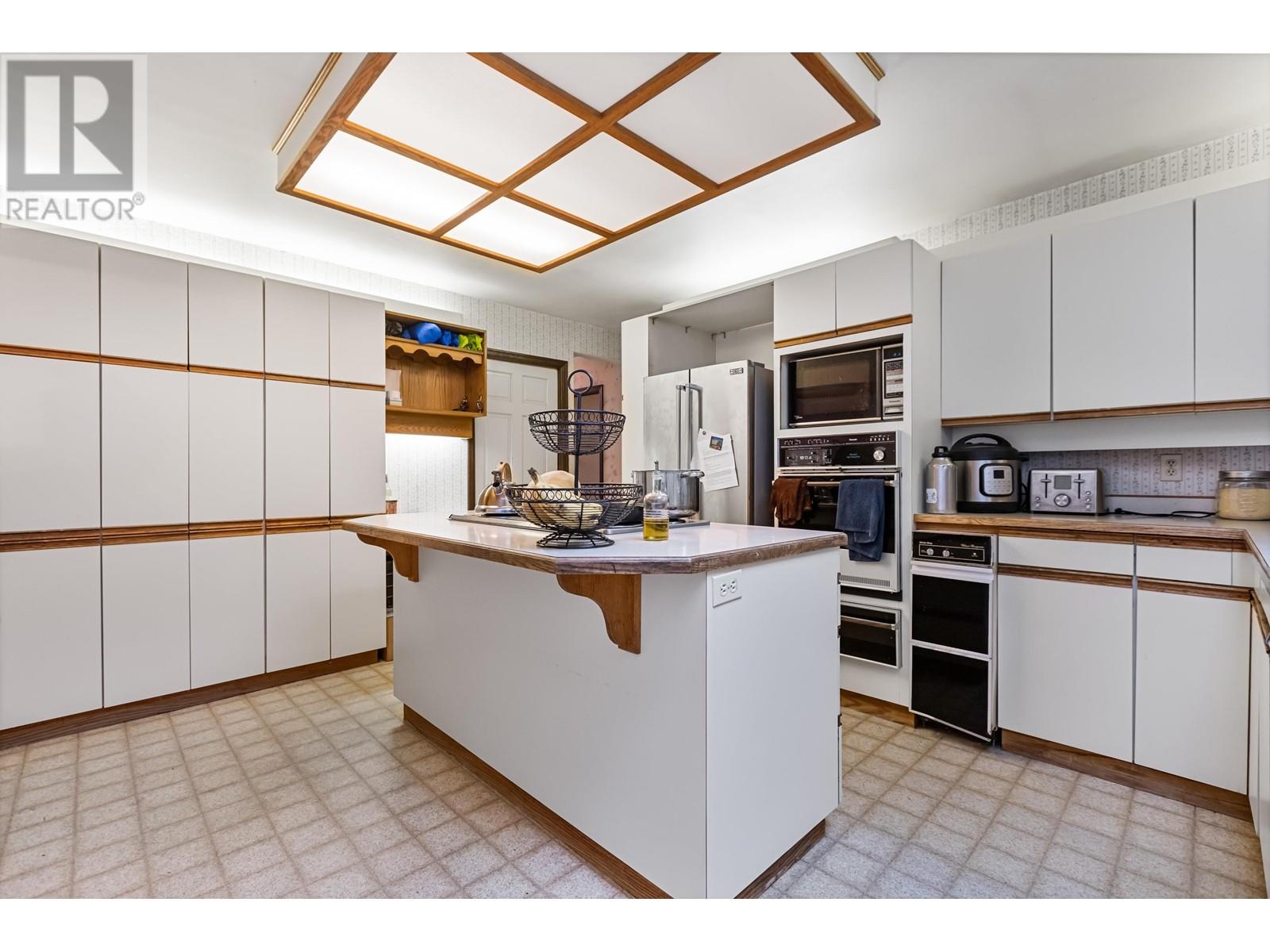 2178 Mary Hill Road, Port Coquitlam, British Columbia V3C 3A3 - Photo 15 - R2926622