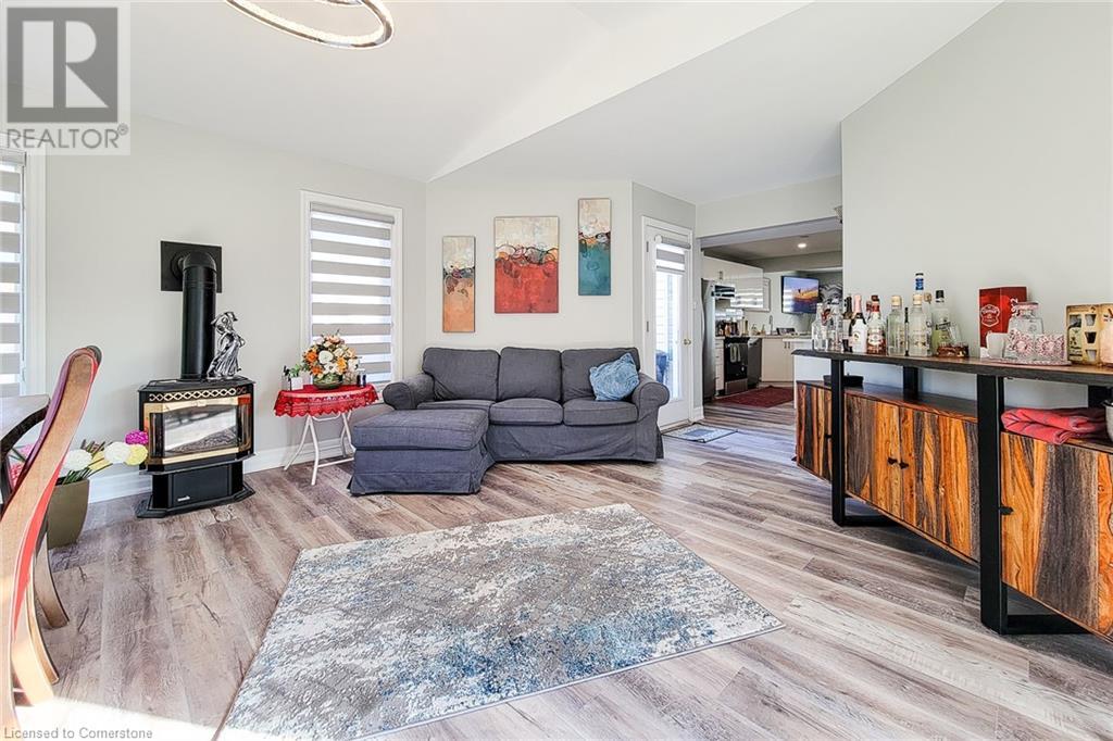 8 Sullivan Drive, St. Catharines, Ontario L2N 1K2 - Photo 17 - XH4198169