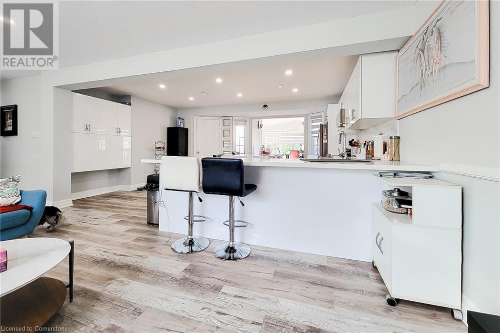 8 Sullivan Drive, St. Catharines, Ontario L2N 1K2 - Photo 7 - XH4198169