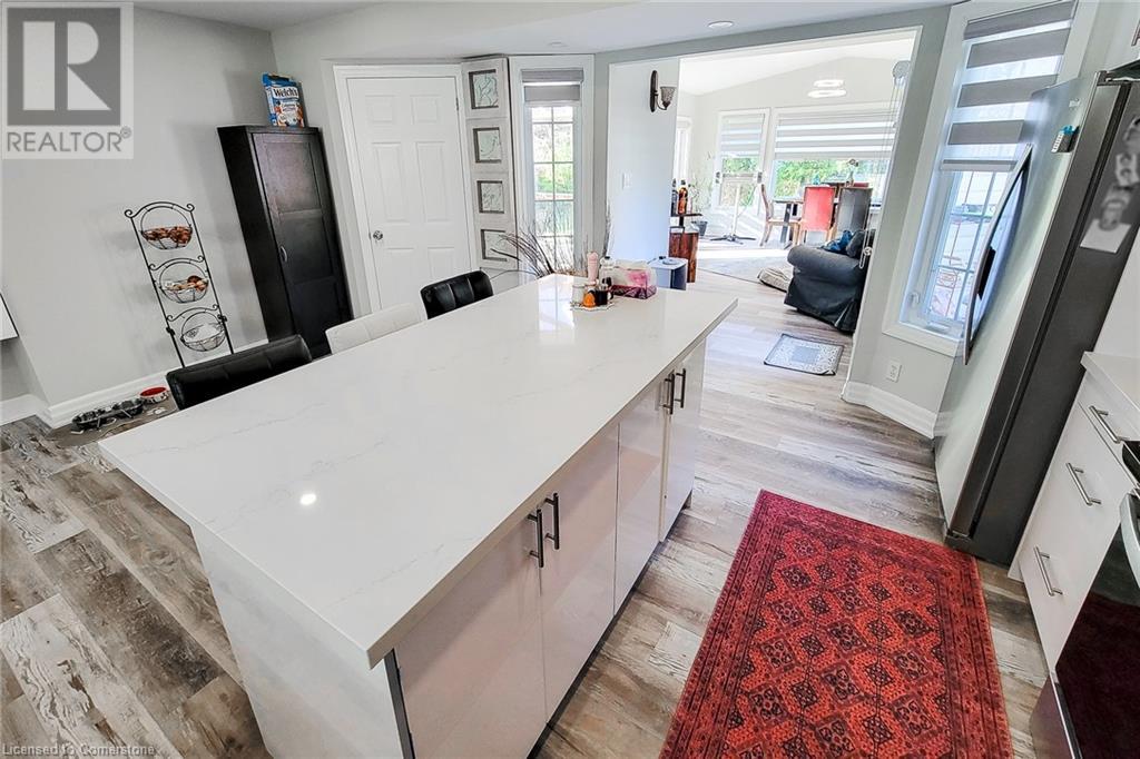 8 Sullivan Drive, St. Catharines, Ontario L2N 1K2 - Photo 15 - XH4198169