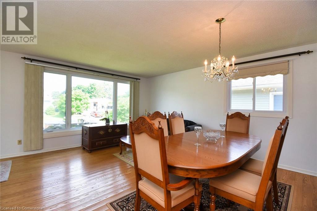 2 Westdale Avenue, Port Dover, Ontario N0A 1N4 - Photo 8 - XH4198405