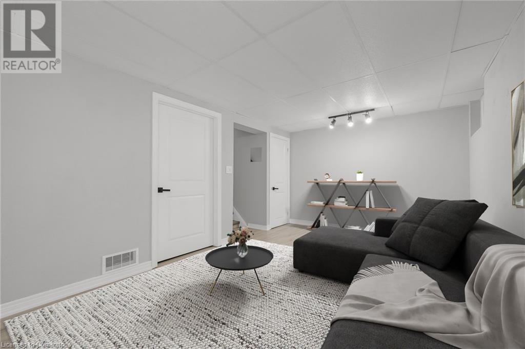 11 Harrisford Street Unit# 109, Hamilton, Ontario L8K 6L7 - Photo 25 - XH4198408