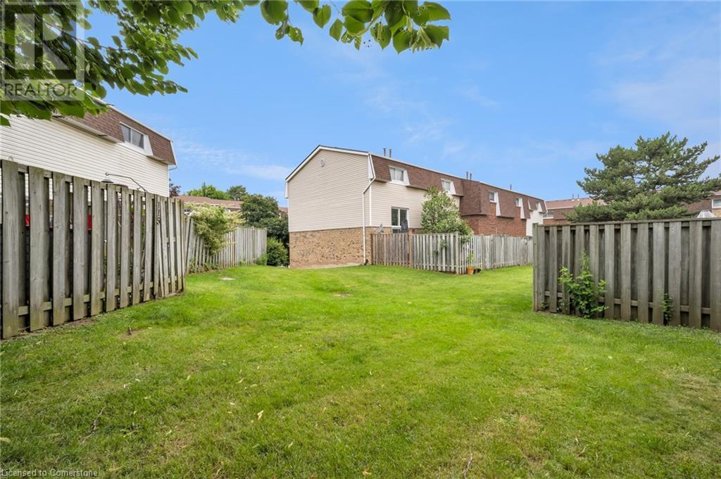 11 Harrisford Street Unit# 109, Hamilton, Ontario L8K 6L7 - Photo 28 - XH4198408