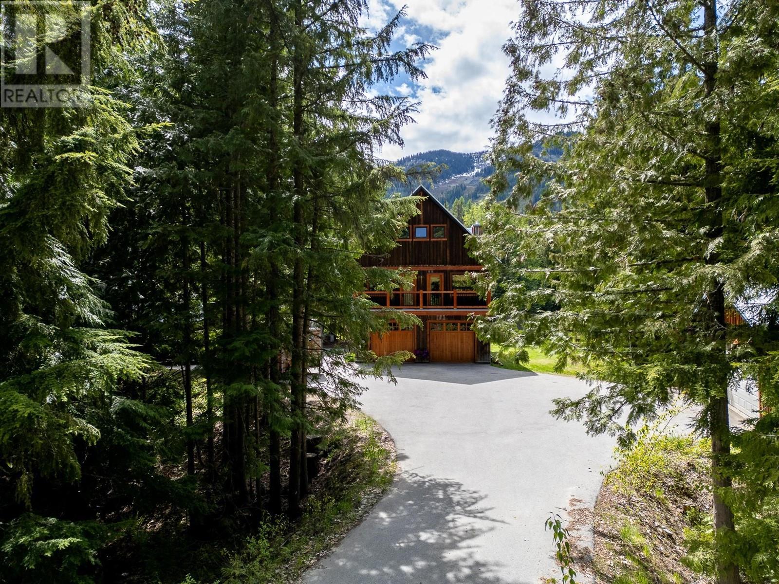 4630 MANN ROAD Rossland