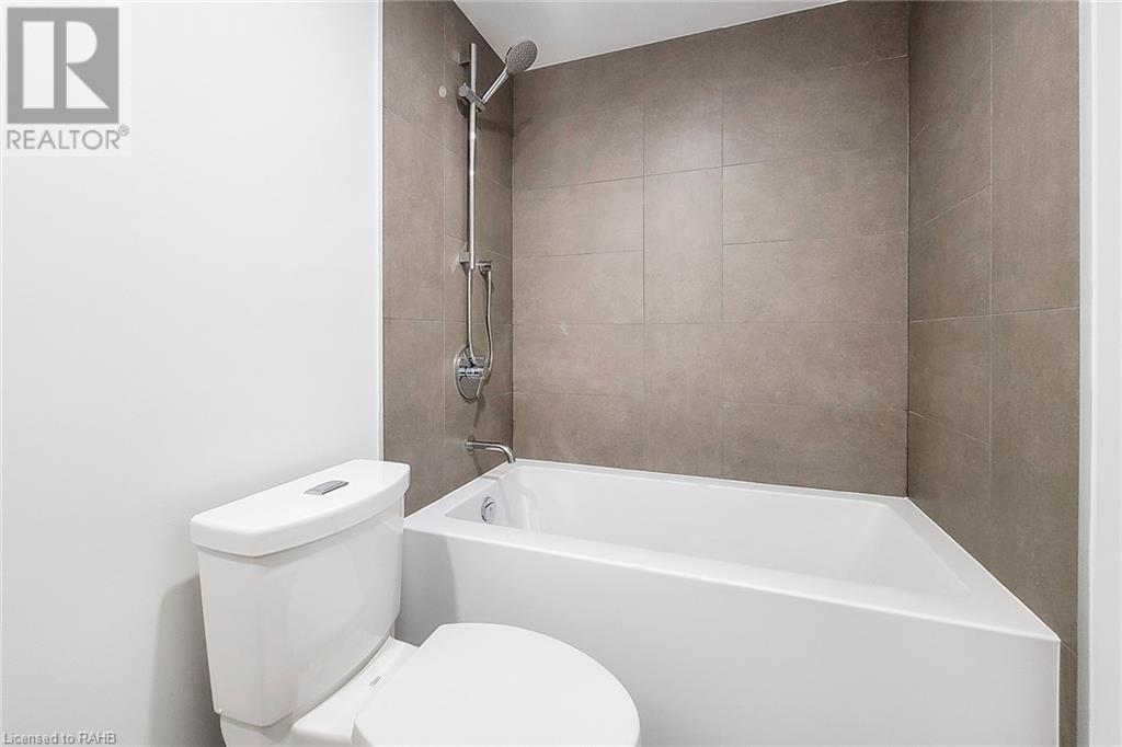 370 Martha Street Unit# 209, Burlington, Ontario L7R 2P7 - Photo 15 - XH4198478