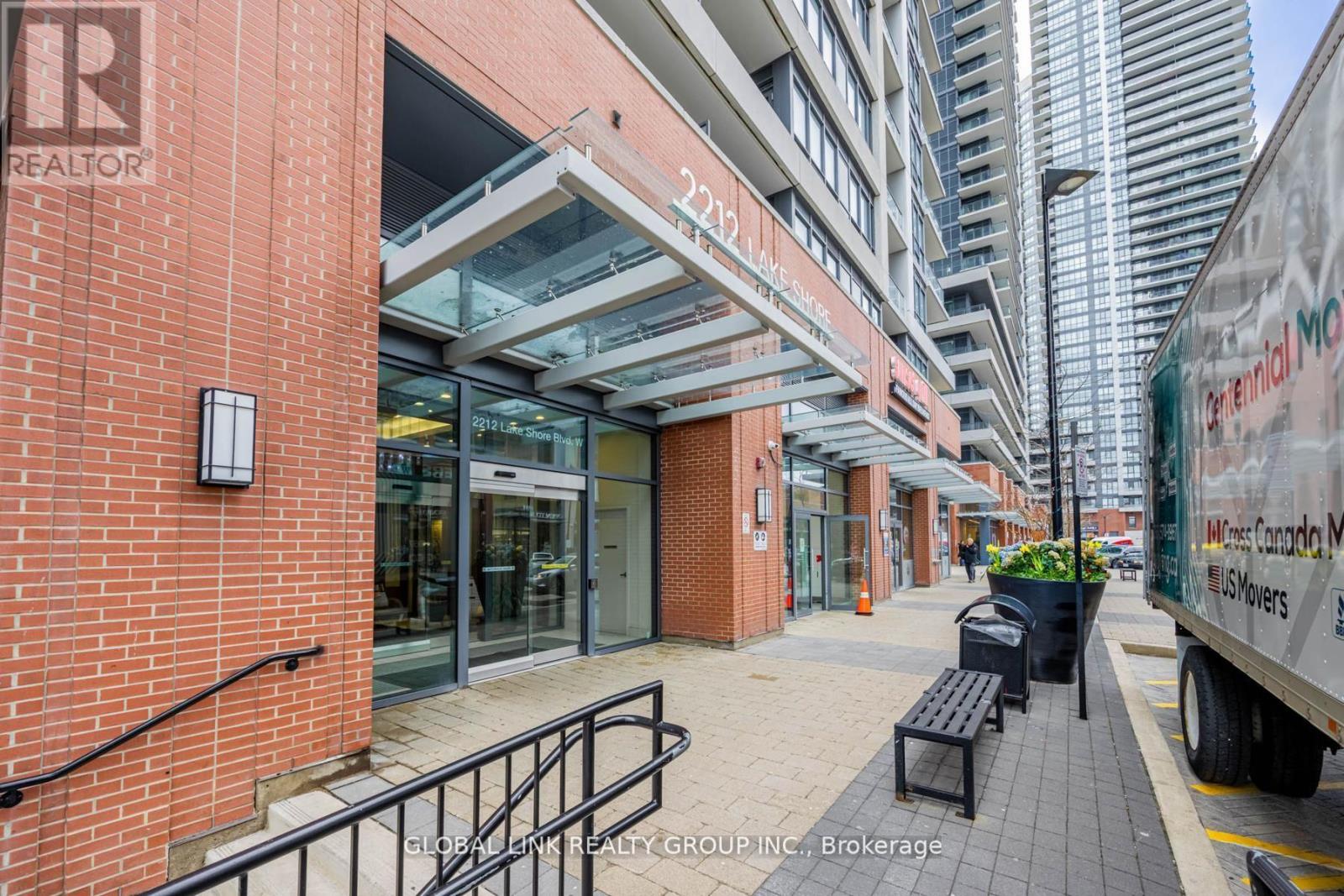 2901 - 2212 Lakeshore Boulevard W, Toronto, Ontario  M8V 0C2 - Photo 2 - W9354327