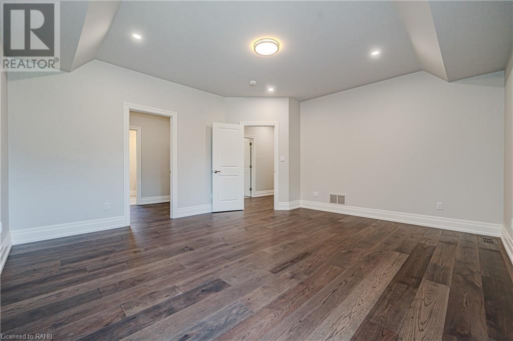 2423 Raymore Drive, Burlington, Ontario  L7R 2B4 - Photo 19 - XH4198734