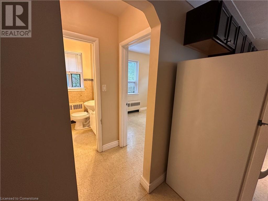 119 Macnab Street S Unit# 4, Hamilton, Ontario  L8P 3C2 - Photo 7 - XH4198880