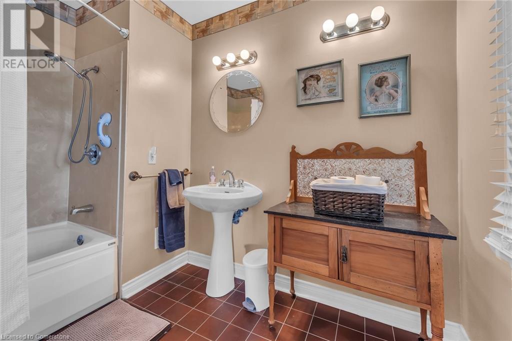 141 Mount Albion Road, Hamilton, Ontario L8K 5S7 - Photo 36 - XH4198909