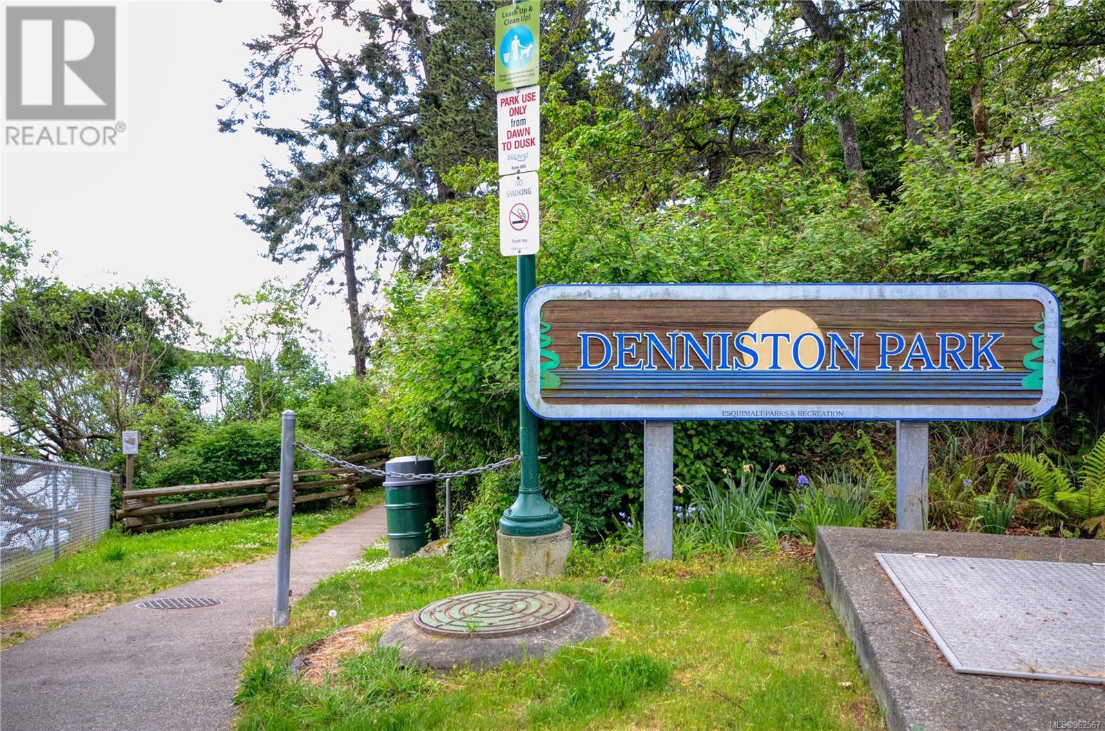 445 Grafton St, Esquimalt, British Columbia  V9A 6S4 - Photo 69 - 962567