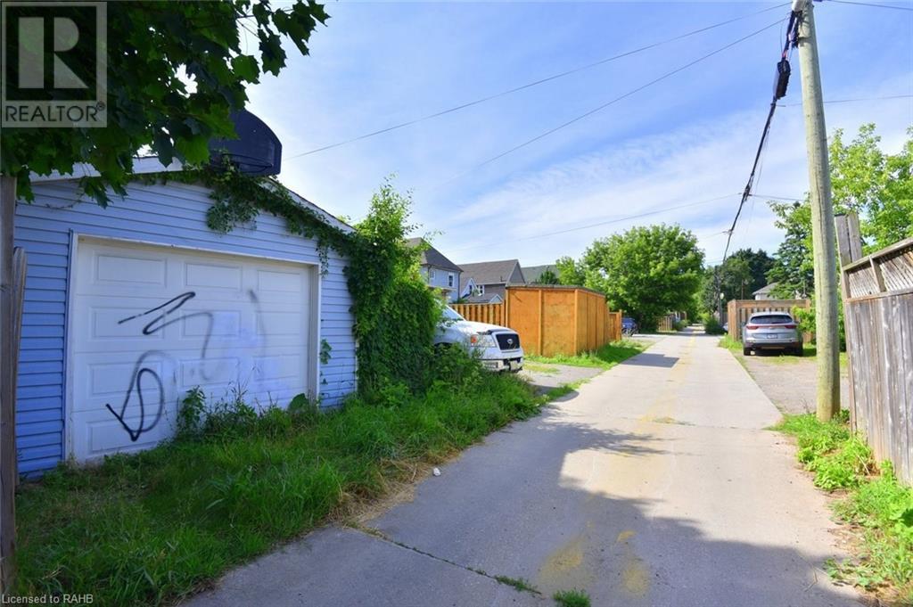 215 Rosslyn Avenue N, Hamilton, Ontario  L8L 7P8 - Photo 37 - XH4198987