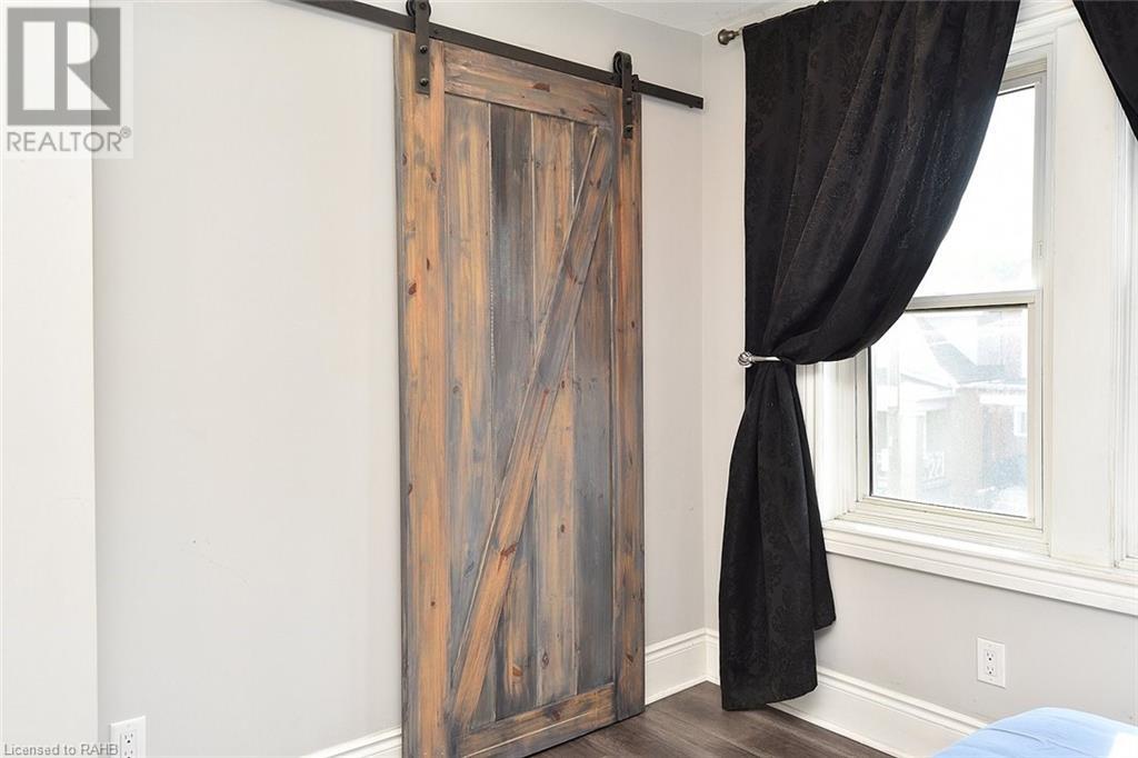 215 Rosslyn Avenue N, Hamilton, Ontario  L8L 7P8 - Photo 24 - XH4198987