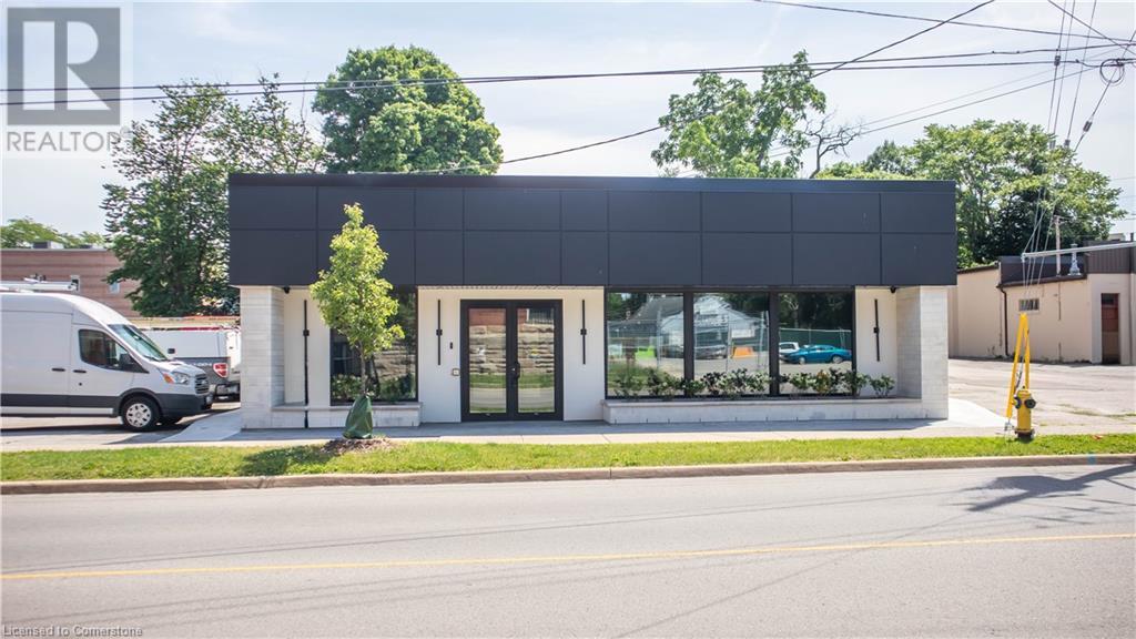 76 Lake Street, St. Catharines, Ontario L2R 5X4 - Photo 2 - XH4199012