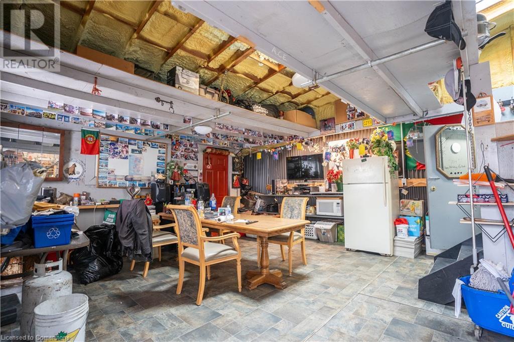 196 Avondale Street, Hamilton, Ontario  L8L 7C3 - Photo 33 - XH4199059