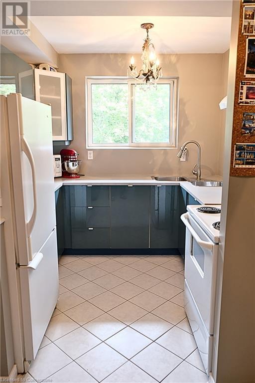 2373 King Street E Unit# 25, Hamilton, Ontario L8K 1X9 - Photo 4 - XH4199158