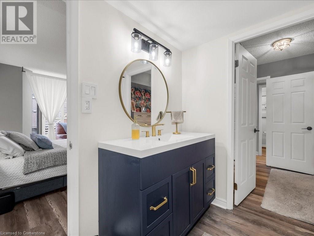 49 Robinson Street Unit# 300, Hamilton, Ontario L8P 1Y7 - Photo 15 - XH4199353