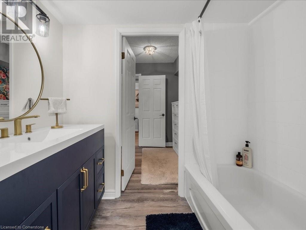 49 Robinson Street Unit# 300, Hamilton, Ontario L8P 1Y7 - Photo 16 - XH4199353