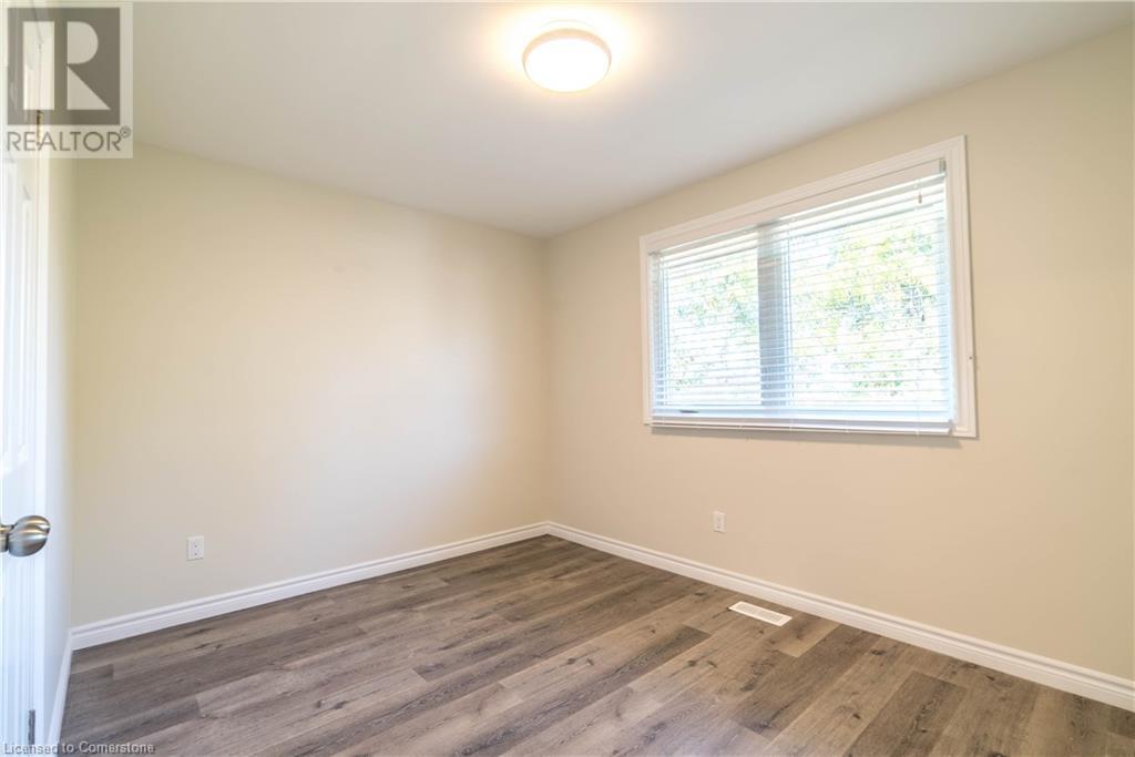 716 Mohawk Road W Unit# 1, Hamilton, Ontario  L9C 5Y8 - Photo 10 - XH4199649