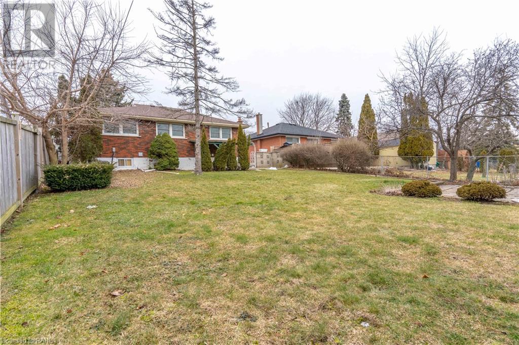 9 West 22nd Street Unit# 1, Hamilton, Ontario  L9C 4N4 - Photo 15 - XH4199657