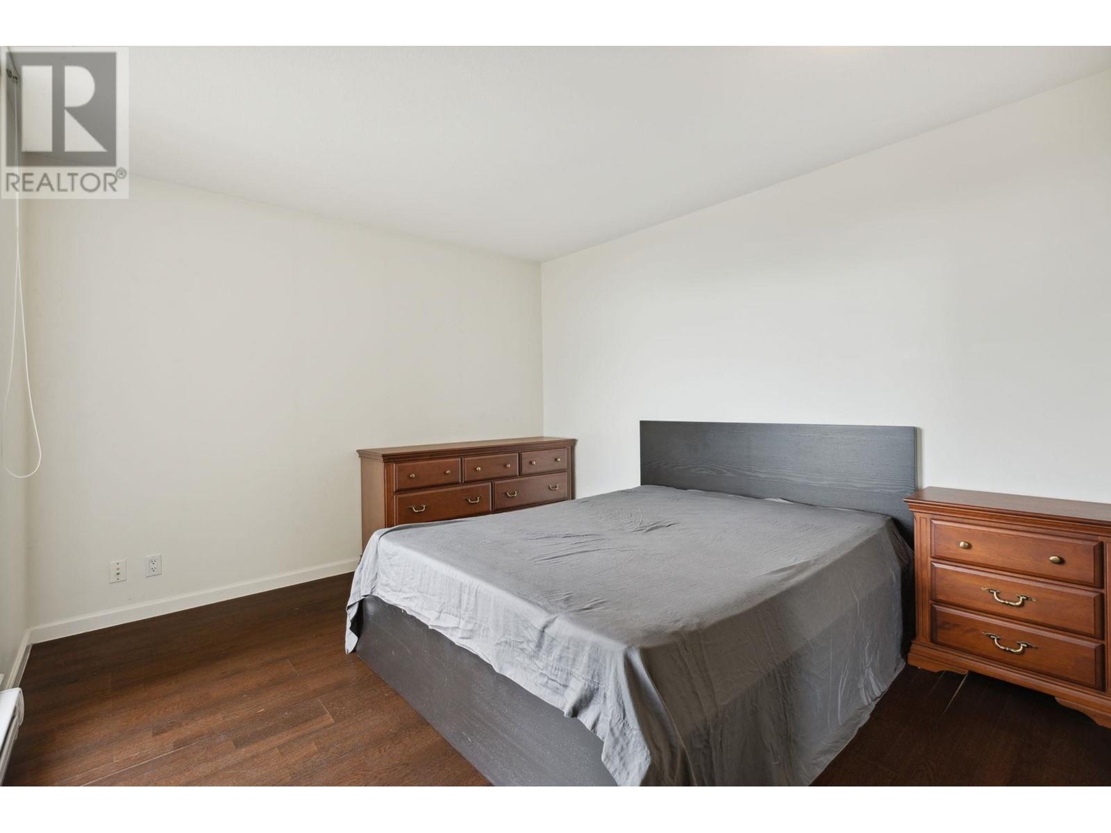 Listing Picture 10 of 14 : 1201 7831 WESTMINSTER HIGHWAY, Richmond / 烈治文 - 魯藝地產 Yvonne Lu Group - MLS Medallion Club Member