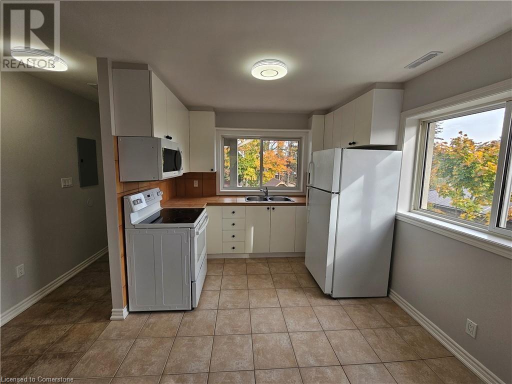 9 Atkinson Avenue Unit# Upper Floo, toronto, Ontario