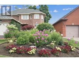 126 GURNETT Drive, hamilton, Ontario