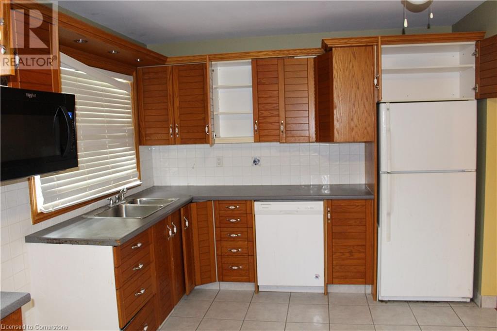 934 Upper Ottawa Street, Hamilton, Ontario L8T 3V7 - Photo 5 - XH4200169