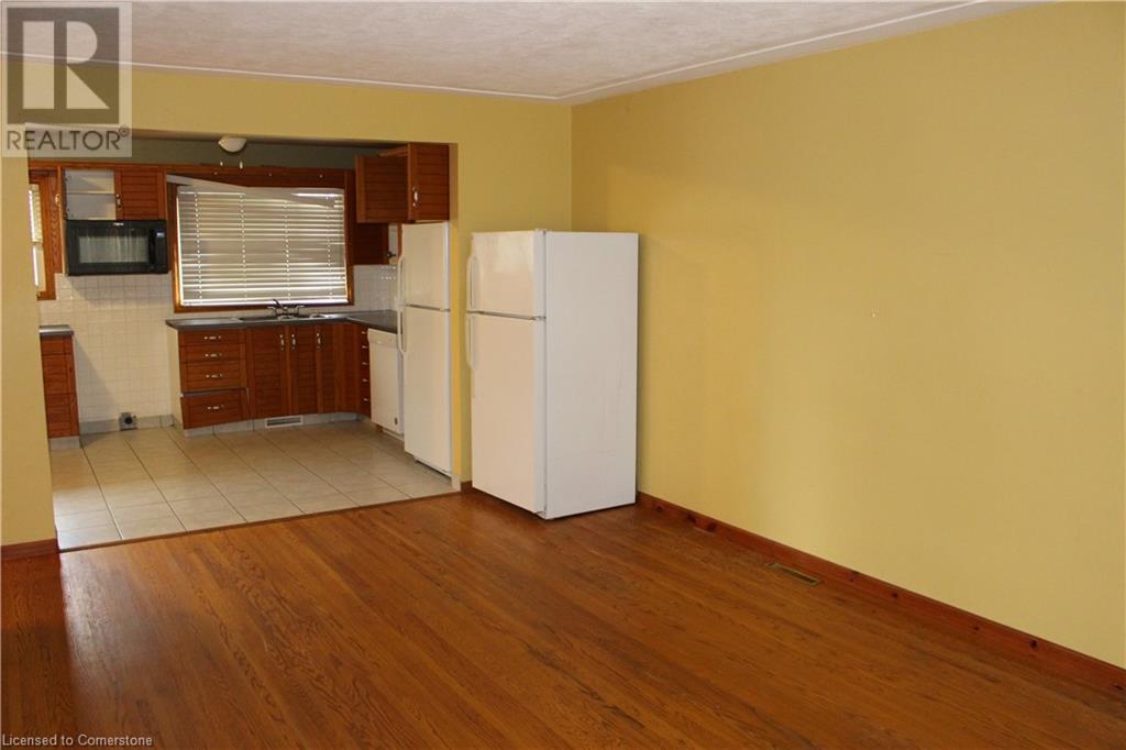934 Upper Ottawa Street, Hamilton, Ontario L8T 3V7 - Photo 3 - XH4200169