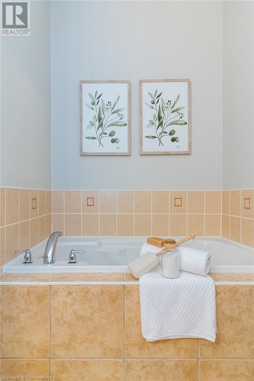 4400 Millcroft Park Drive Unit# 34, Burlington, Ontario  L7M 5B5 - Photo 23 - XH4200565