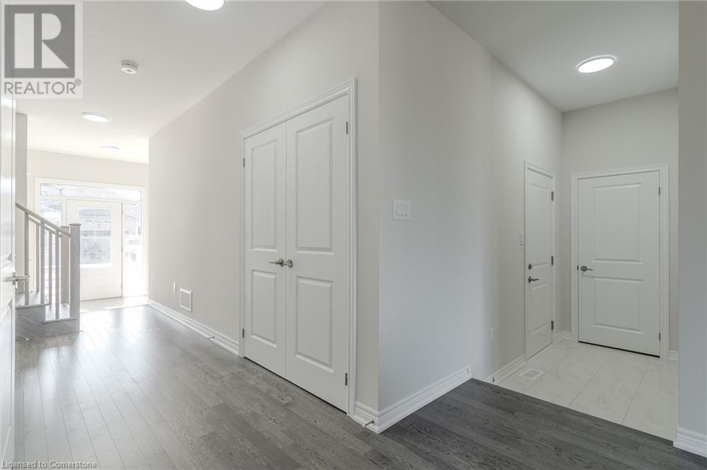 78 Marion Street, Mount Hope, Ontario  L0R 1W0 - Photo 16 - XH4200628