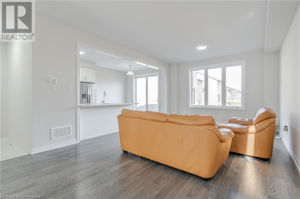 78 Marion Street, Mount Hope, Ontario  L0R 1W0 - Photo 4 - XH4200628