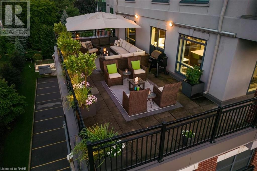 34 Plains Road E Unit# 404, Burlington, Ontario L7T 0B9 - Photo 3 - XH4200703