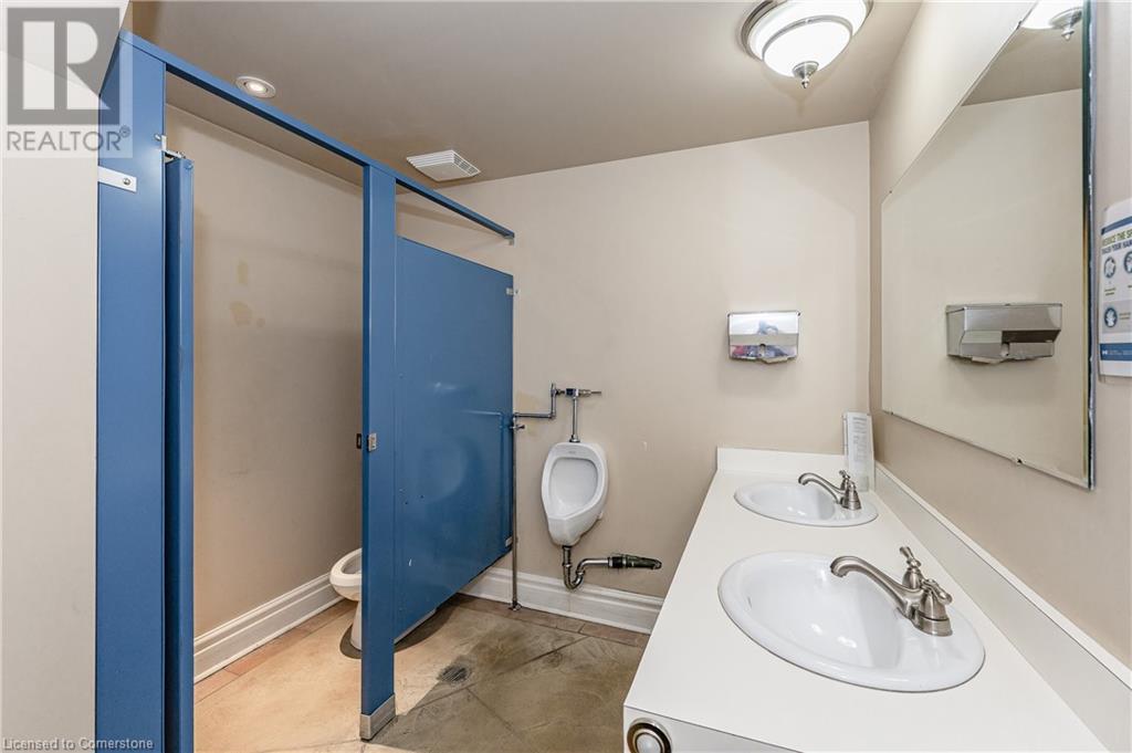 2122 Old Lakeshore Road, Burlington, Ontario  L7R 1A3 - Photo 17 - XH4200770