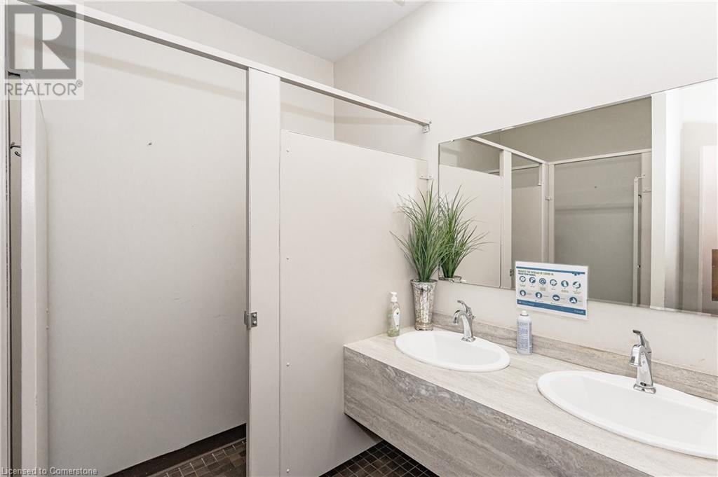 2122 Old Lakeshore Road, Burlington, Ontario  L7R 1A3 - Photo 16 - XH4200770