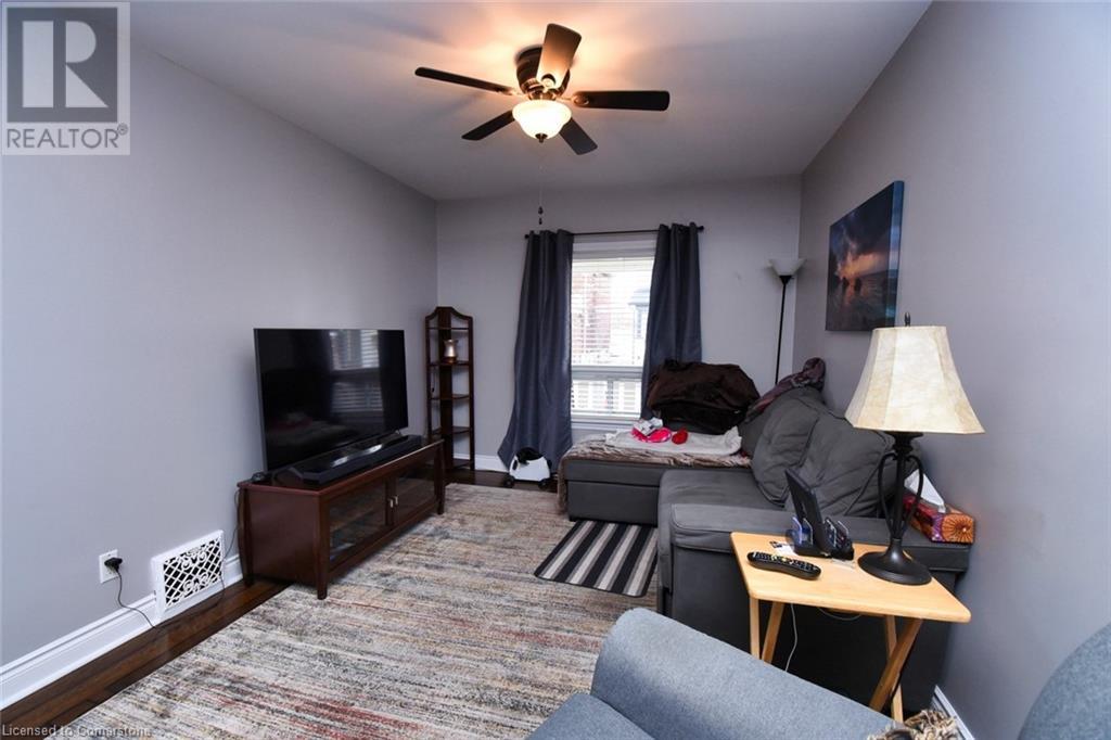 83 Sherman Avenue N, Hamilton, Ontario L8L 6M3 - Photo 7 - XH4200855