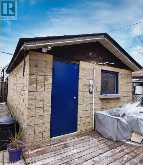 83 Sherman Avenue N, Hamilton, Ontario L8L 6M3 - Photo 3 - XH4200855