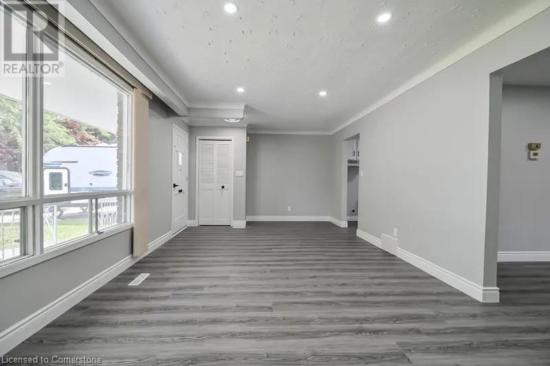 3271 Corry Crescent, Niagara Falls, Ontario  L2G 7G2 - Photo 4 - XH4200986