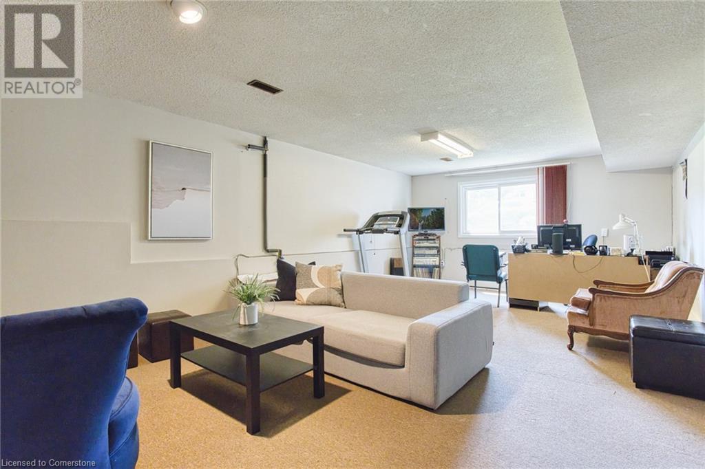 4 Cedar Glen, Grimsby, Ontario  L3M 4K2 - Photo 28 - XH4201178