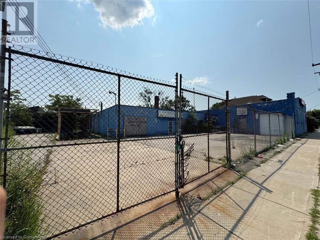 220 Gage Avenue N, hamilton, Ontario