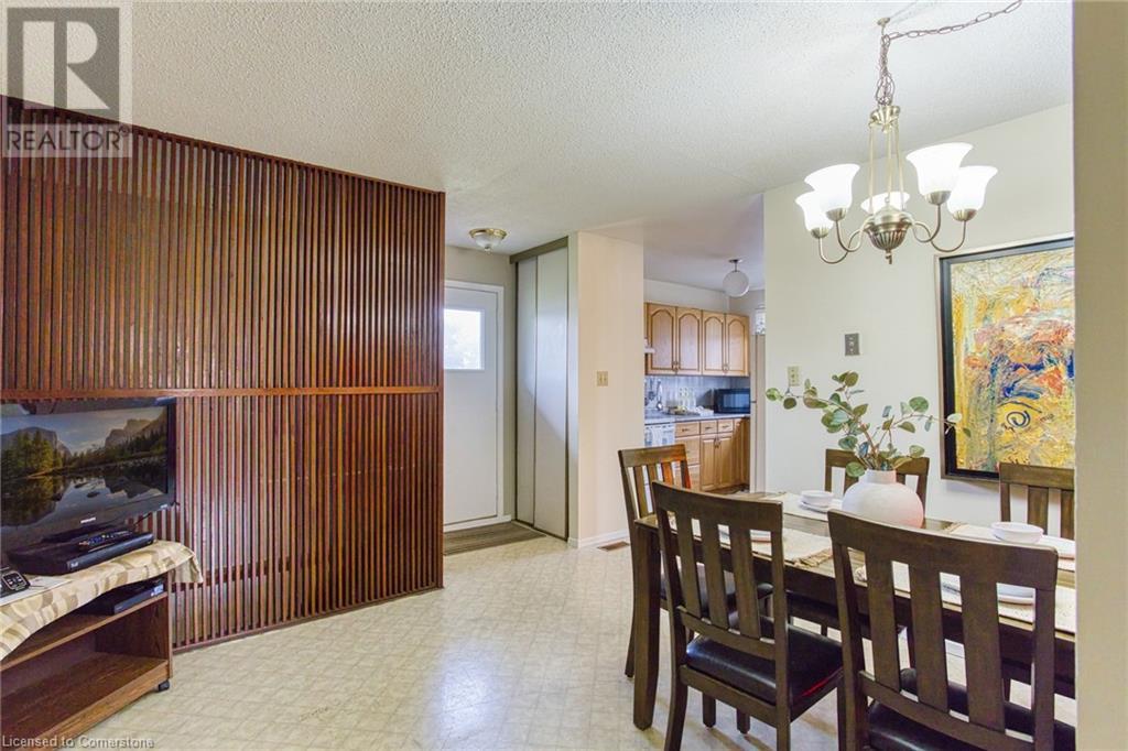 4 Cedar Glen, Grimsby, Ontario  L3M 4K2 - Photo 18 - XH4201178