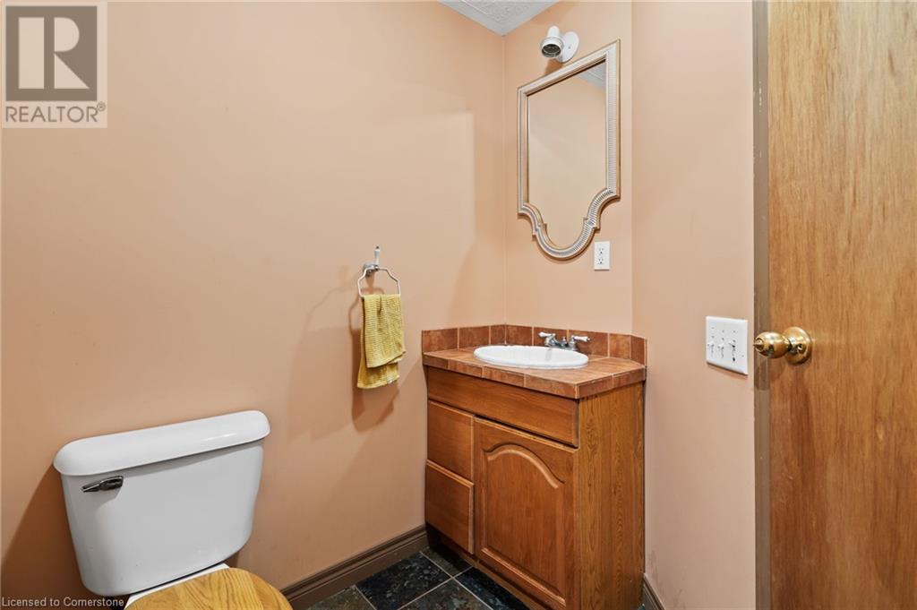 4968 Nigh Road, Fort Erie, Ontario  L0S 1N0 - Photo 12 - XH4201200