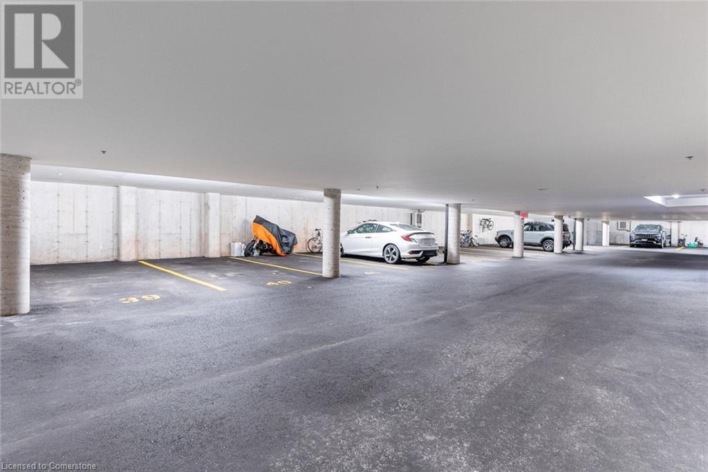 2035 Appleby Line Unit# 105, Burlington, Ontario L7L 7G8 - Photo 33 - XH4201276